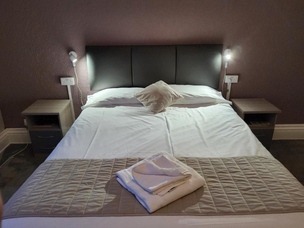 The Avenue Hotel Грантем Экстерьер фото