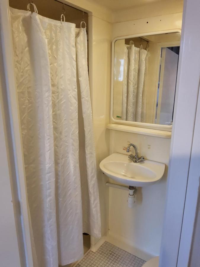 The Avenue Hotel Грантем Экстерьер фото